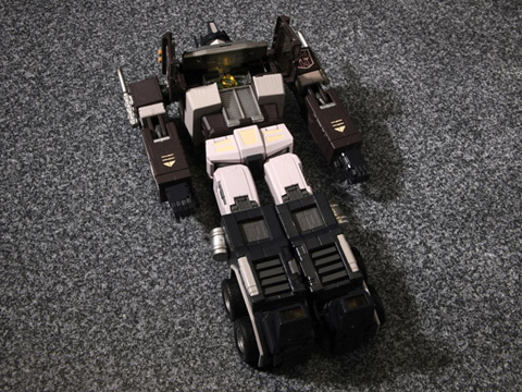 MP04S 擎天柱（睡眠版）