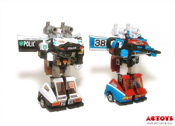 警车