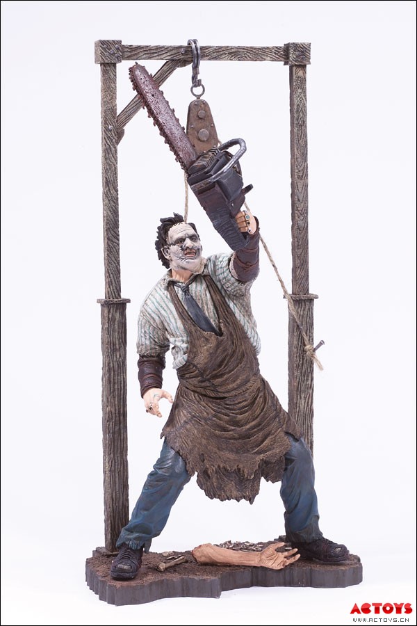 12英寸 链锯杀人狂