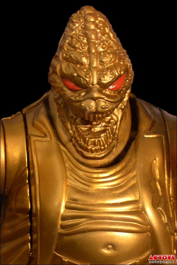 金色 小丑