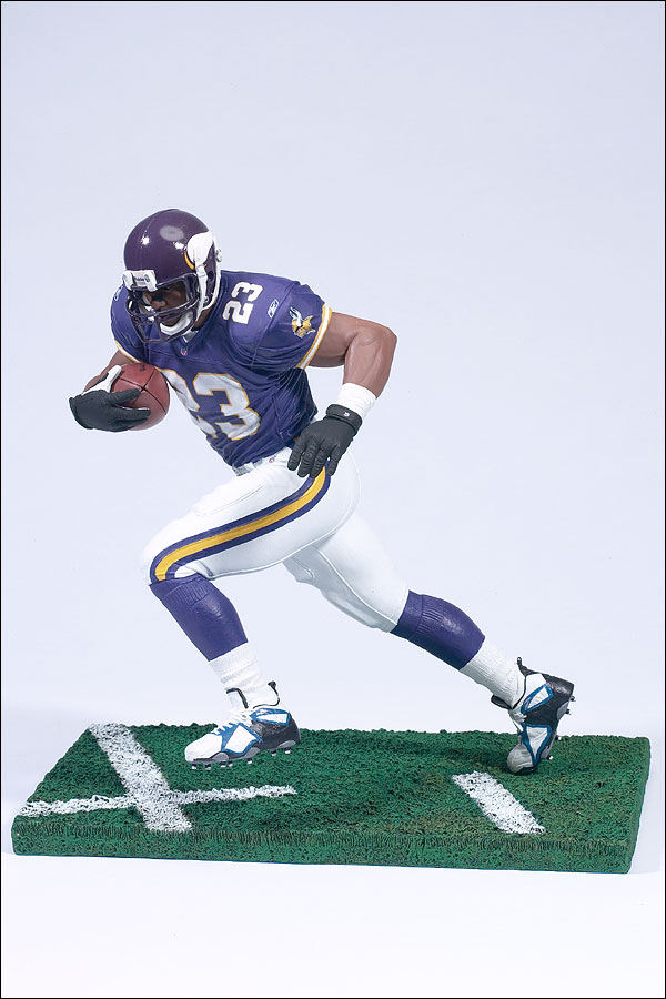 MICHAEL BENNETT