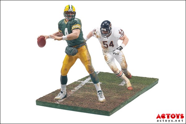 BRETT FAVRE & BRIAN URLACHER