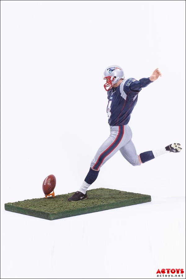 ADAM VINATIERI