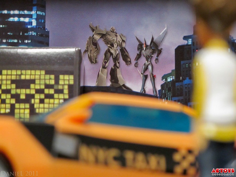 变形金刚,纽约玩具展,NYCC 2011,展会限定版玩具,领袖之证,PRIME,大黄蜂,阿尔茜,杰克,拉夫,Bumblebee,Arcee
