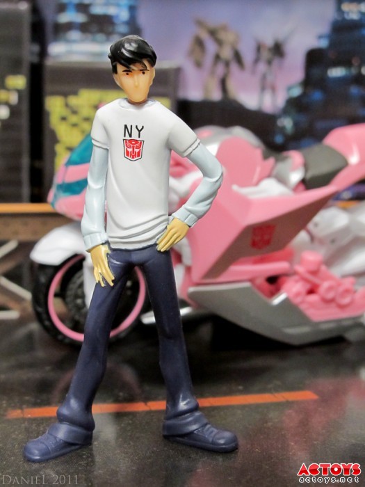 变形金刚,纽约玩具展,NYCC 2011,展会限定版玩具,领袖之证,PRIME,大黄蜂,阿尔茜,杰克,拉夫,Bumblebee,Arcee