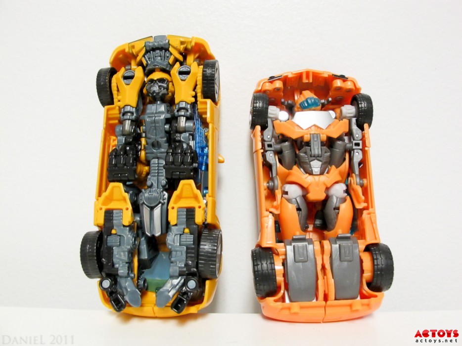 变形金刚,纽约玩具展,NYCC 2011,展会限定版玩具,领袖之证,PRIME,大黄蜂,阿尔茜,杰克,拉夫,Bumblebee,Arcee