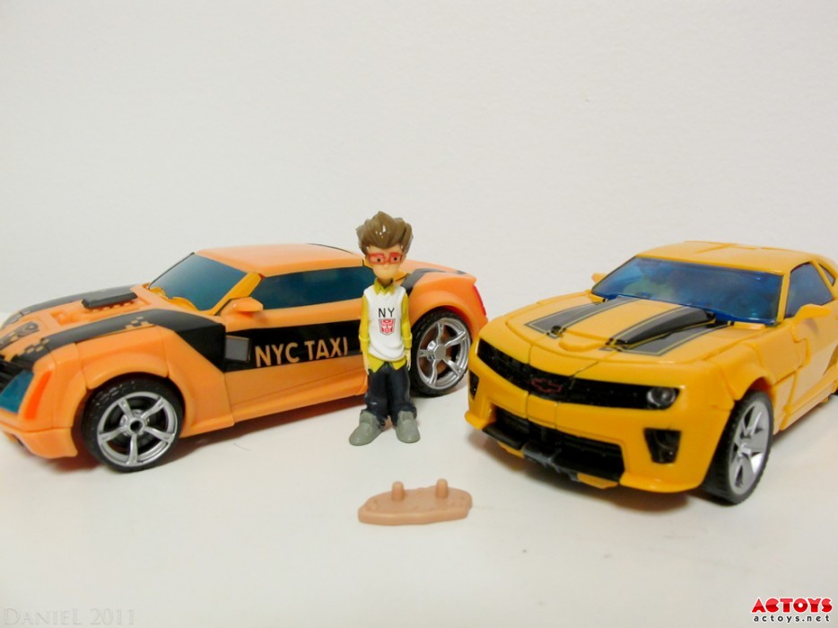 变形金刚,纽约玩具展,NYCC 2011,展会限定版玩具,领袖之证,PRIME,大黄蜂,阿尔茜,杰克,拉夫,Bumblebee,Arcee
