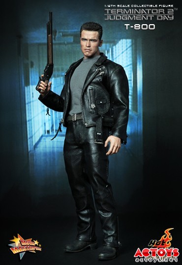 T800