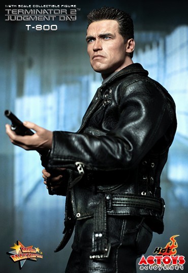 T800