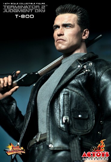 T800