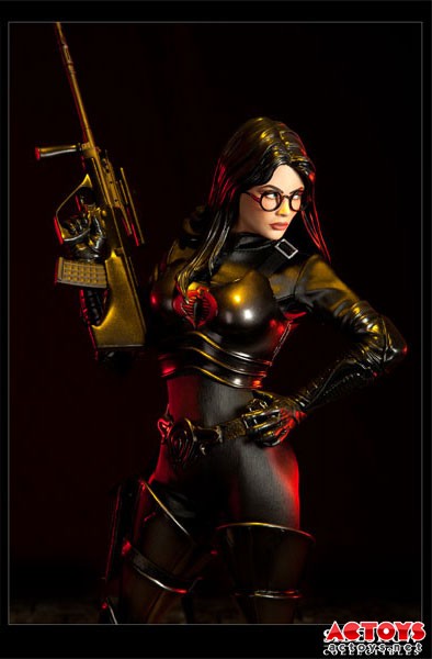 Sideshow Premium Format Figure Baroness