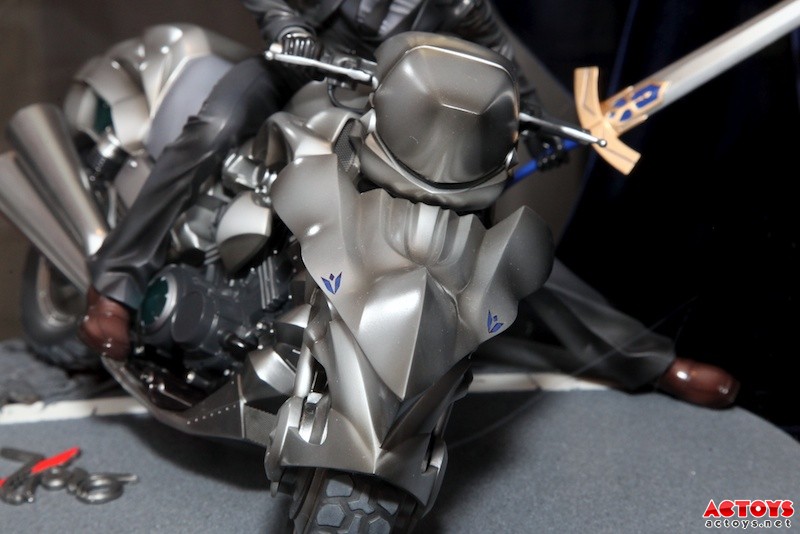 【新品介紹】【GSC】Fate/Zero Saber Saber Motored Cuirassier 1/8 PVC Figure - hyde - 囧HYDE囧の御宅部屋