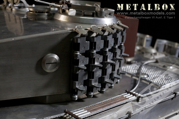 Metalbox 全金属 虎式坦克