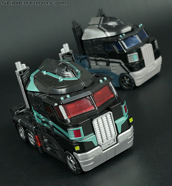 r_black-optimus-prime-043