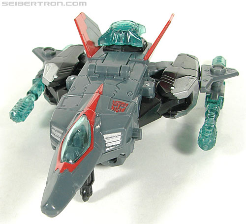 r_air-raid-020