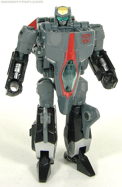 r_air-raid-051