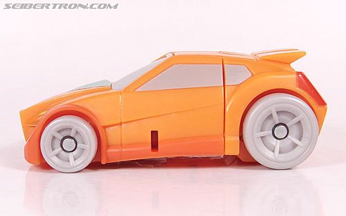 r_wheelie022
