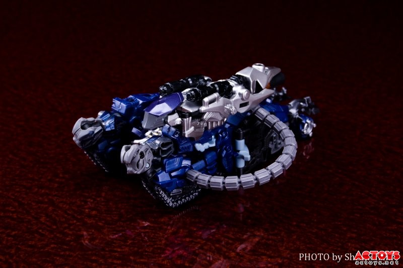 41_145797_5a9e9dff8c2b5a0
