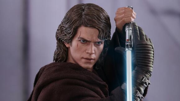 HotToys《星球大战前传：黑帝君临》安纳金‧天行者 1:6比例珍藏人偶