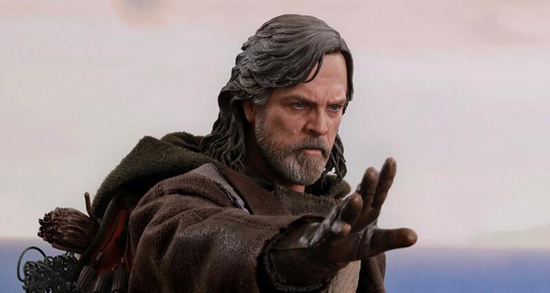 《星球大战: 最后绝地武士》Luke Skywalker 1：6比例珍藏人偶